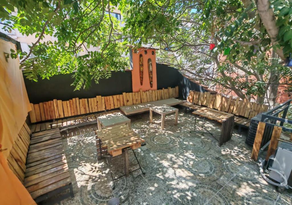Old Town Hostel | Shantihome