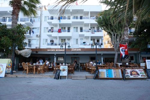 Fethiye City Center Bed & Breakfast | Simsek Hotel