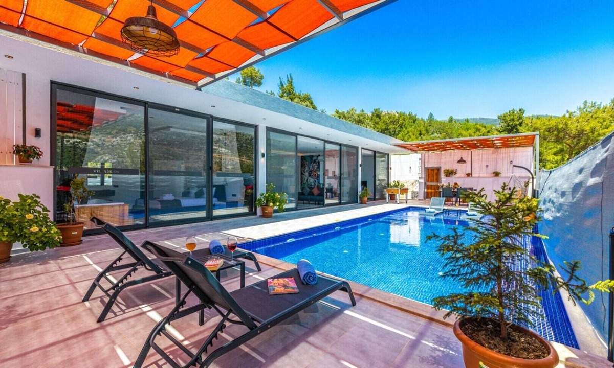 Islamlar Villa | Stylish New 2 Bedroom Villa with Secluded Pool, Islamlar