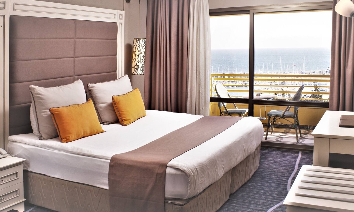 Kusadasi City Centre Hotel | Suhan Seaport Hotel