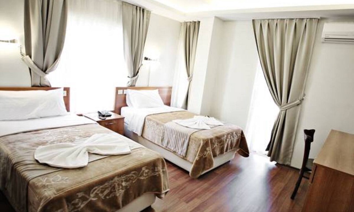 Taksim Hotel | Taksim Palace Hotel