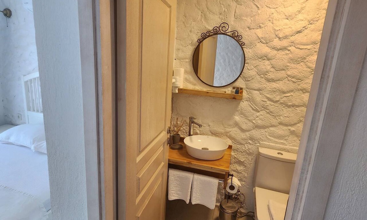 Tokoglu Hotel | Tarcin Alacati Otel
