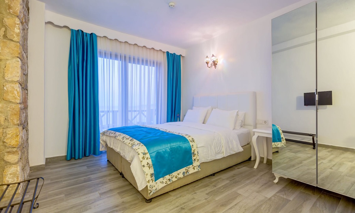Karaburun Hotel | Tasada Otel
