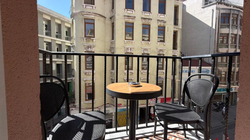 Galata Hotel | The Aramis Suites