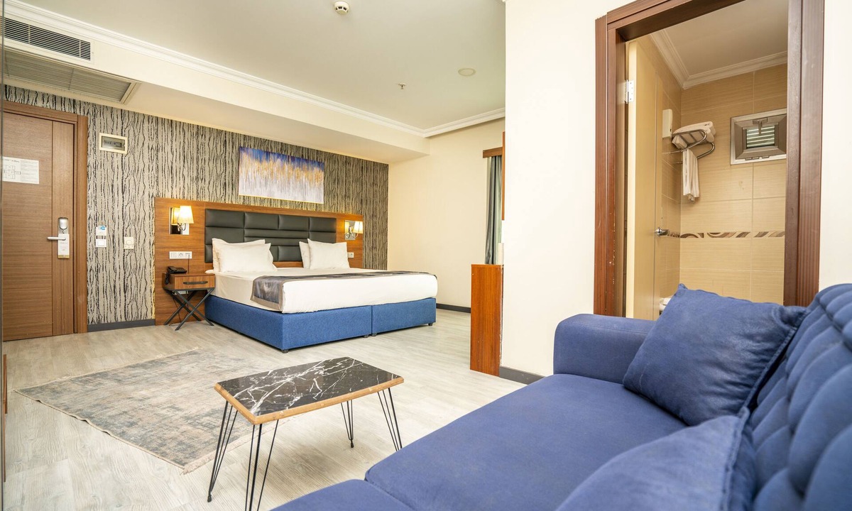 Bostanci Hotel | The Bostanci Hotel