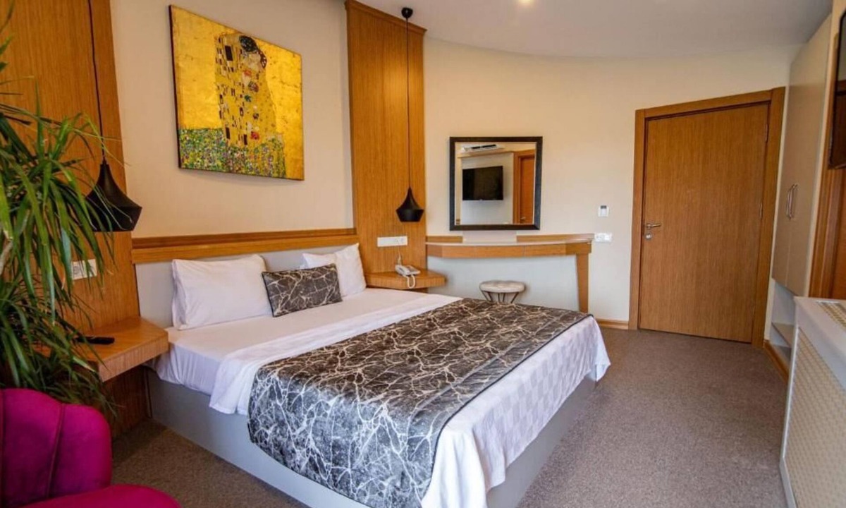 Arnavutkoy District Hotel | Trikos Boutique Hotel