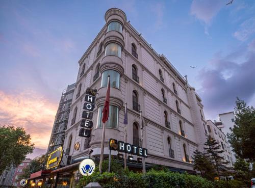 Pendik Hotel | Velora Grand
