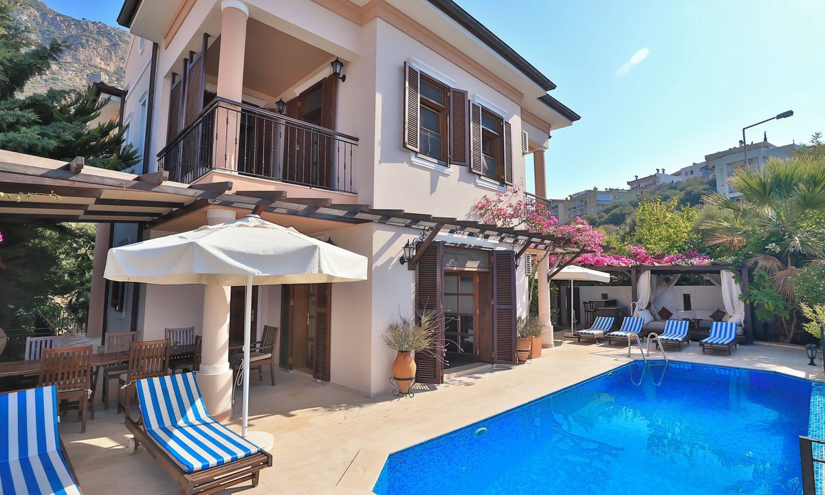 Kas Villa | Villa Isinda, Kas town villa with great views