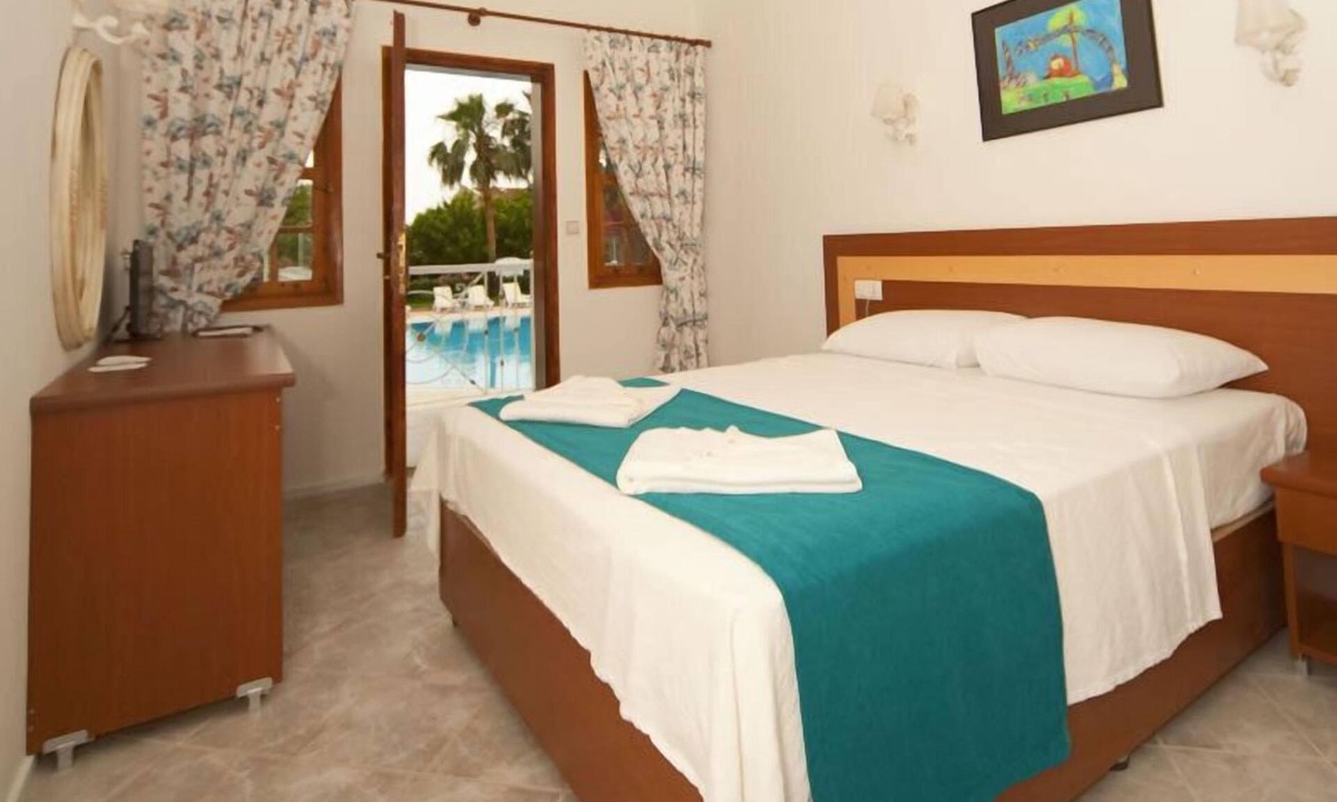 Oludeniz City Center Hotel | White Hotel