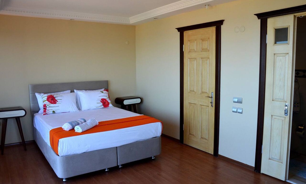 Kusadasi City Centre House | Zen House