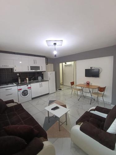 Bagbasi Apartment | Zeytin apart, Daire 8