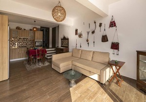 Impressive House with Shared Pool near Paradise Bay in Bodrum