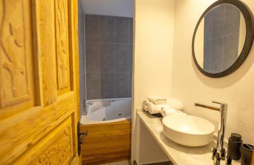 Sefa Camlık Hotel | Çamlık 87 Hotel Ayvalık