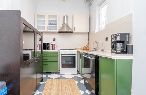 Cihangir Apartment | 0066 - Historical flat in intellectual envrionment