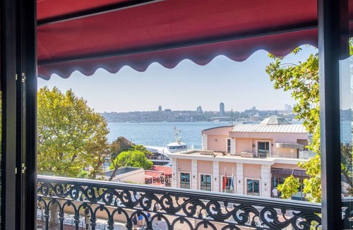 Uskudar Hotel | 216 Bosphorus