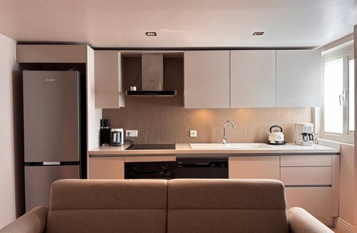 Karakoy Apartment | 2BR near Galataport - Two Bedroom Apartment, Sleeps 5