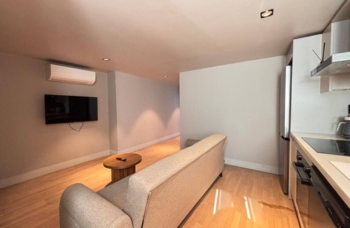 Karakoy Apartment | 2BR near Galataport - Two Bedroom Apartment, Sleeps 5