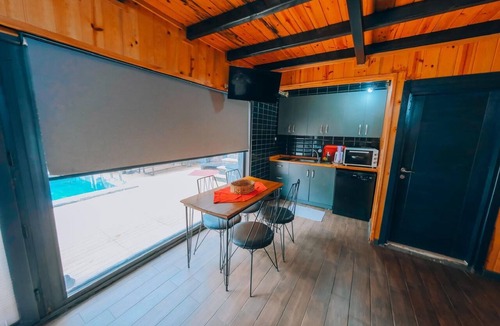 Sapanca House | 3+1 Heated Pool-Jacuzzi-Fireplace-Sheltered Bungalow for 8 People