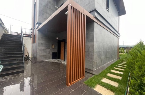 Arnavutkoy House | 4-bedroom house in lovely İstanbul with forest view.Nearest Istanbul Airport.