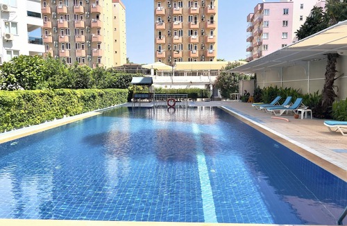Guzeloba Mahallesi House | 5 Min. vom Strand Entfernt Familien-appartement-duplex mit Wunderschönr Terrasse