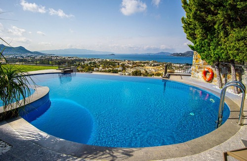 Kadıkale Villa | 6 Room,private pool famous villa with the best view