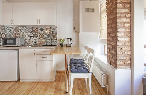 Galata Apartment | A Lovely Galata Studio, very close to all attractions of Istanbul