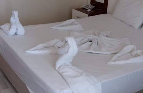 Kadnlar Denizi Mahallesi Hotel | Afrodit Beach Otel