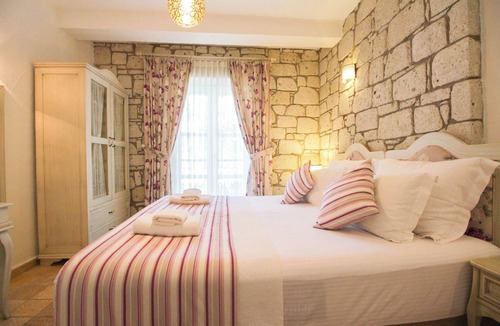 Tokoglu Hotel | Alanarin Konak Alacati
