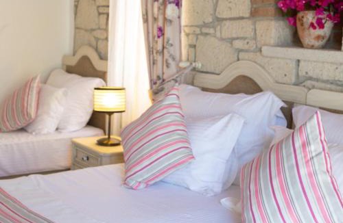 Tokoglu Hotel | AlaNarin Konak