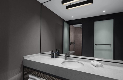 Galata Hotel | Aloft by Marriott Istanbul Karakoy