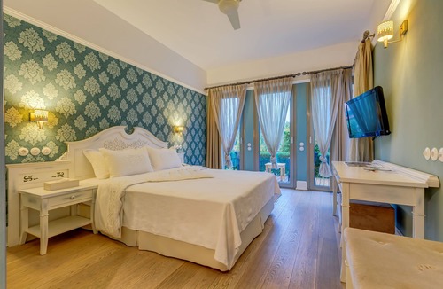Alacati Hotel | Antmare Hotel