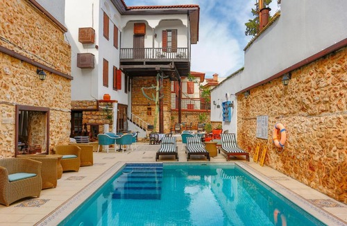 Kaleici Hotel | Atelya Art Hotel