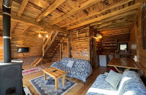 Iznik Hotel | Aynştayn Chalet Dağ Evleri
