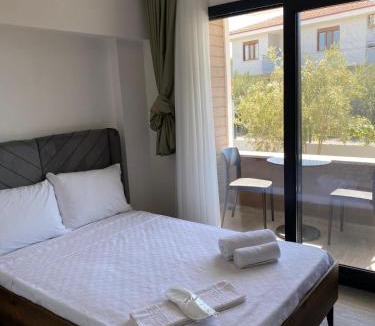 Ayvalik Apartment | Ayvalik Bir Tebessum