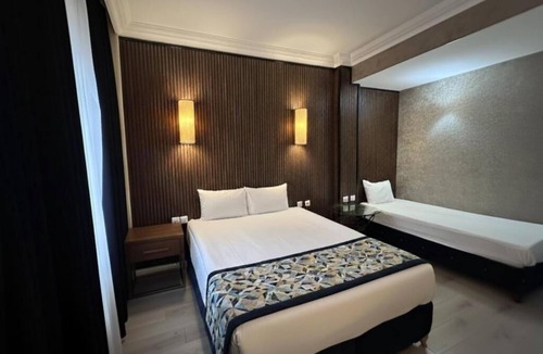 Emin Sinan Hotel | B Coner Hotel Bistro