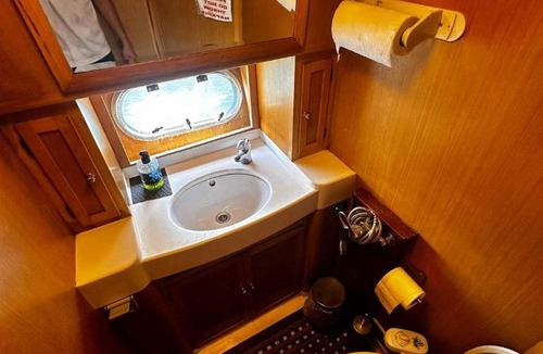 Besiktas Boat Rental | Barans