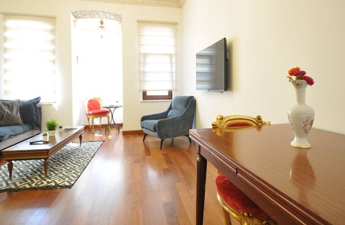 Balat Apartment | Beautiful apartment in downtown balat