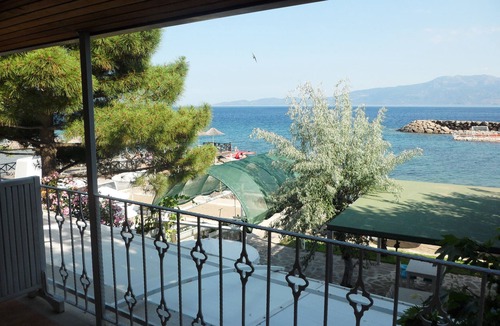 Ayvacik Hotel | Bergos Liman