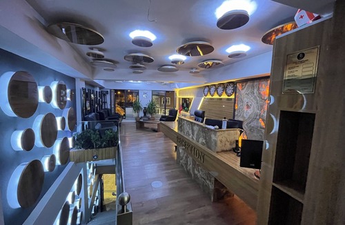 Borcka Hotel | Black Lake Hotel