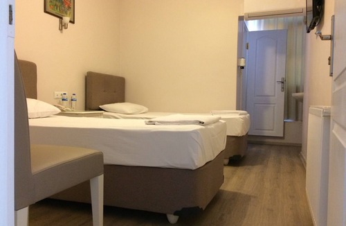 Burhaniye Hotel | Burhaniye Merkez Otel