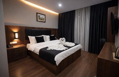 Arnavutkoy Hotel | BZN Airport Hotel