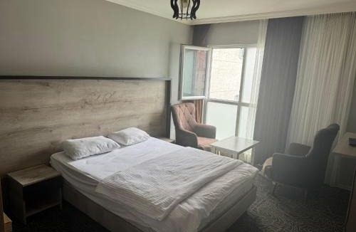 Buyukcekmece Hotel | C1 Suite