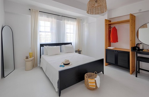 Ezine Bed & Breakfast | Cedori otel
