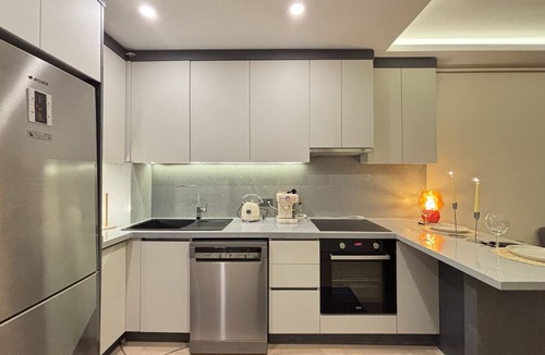 Osmanbey Apartment | Central Şişli Gem – Modern 1BR with AC