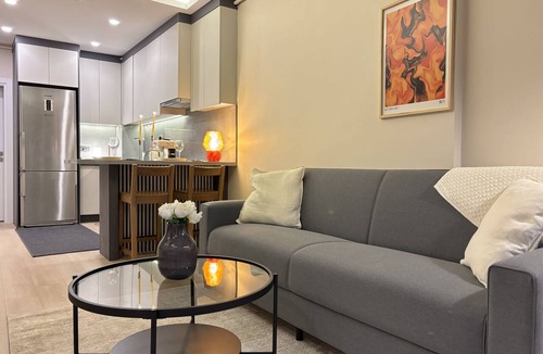 Osmanbey Apartment | Central Şişli Gem – Modern 1BR with AC