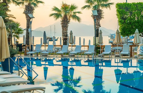 Marmaris City Center Hotel | Cettia Beach Resort - Adults Only