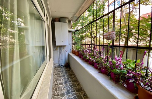 Topkapi Apartment | Charming Private Room in Central Fatih, Istanbul [JUST FOR MEN]