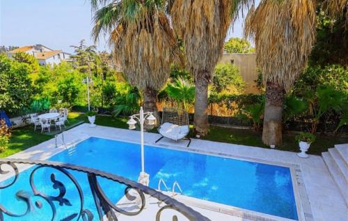 Beylikduzu Villa | Cloud Nine by Alara - Luxury Private Pool and Garden Villa