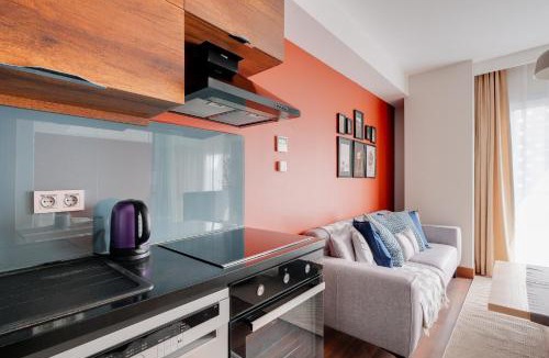Bomonti Apartment | Comfortable AC Residence Steps from Bomontiada