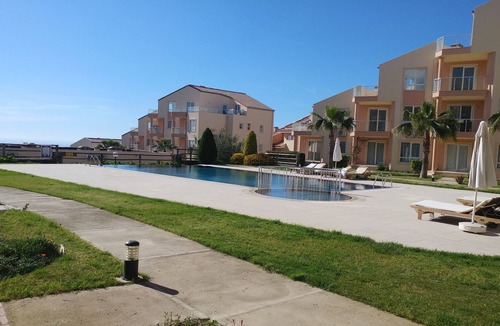 Sogucak House | Comfortable Flat with Communal Pool in Kusadasi-Awz146